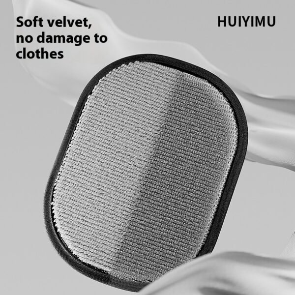 Wild Angels FurFinesse™ Dog Hair Cleaner Brush